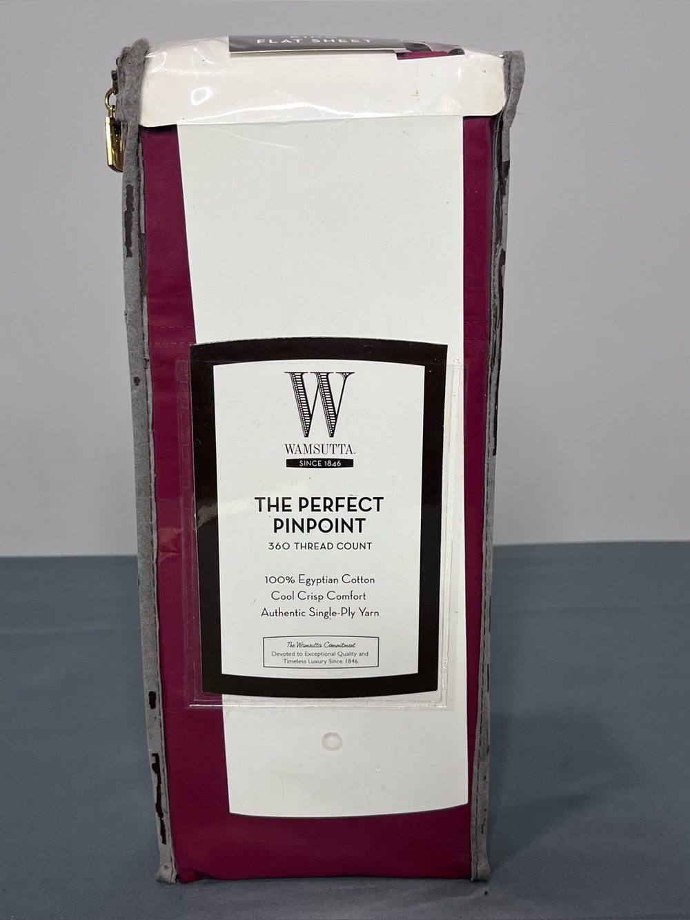Wamsutta The Perfect Pinpoint 360 Thread Count King Flat Sheet Red NEW Christmas